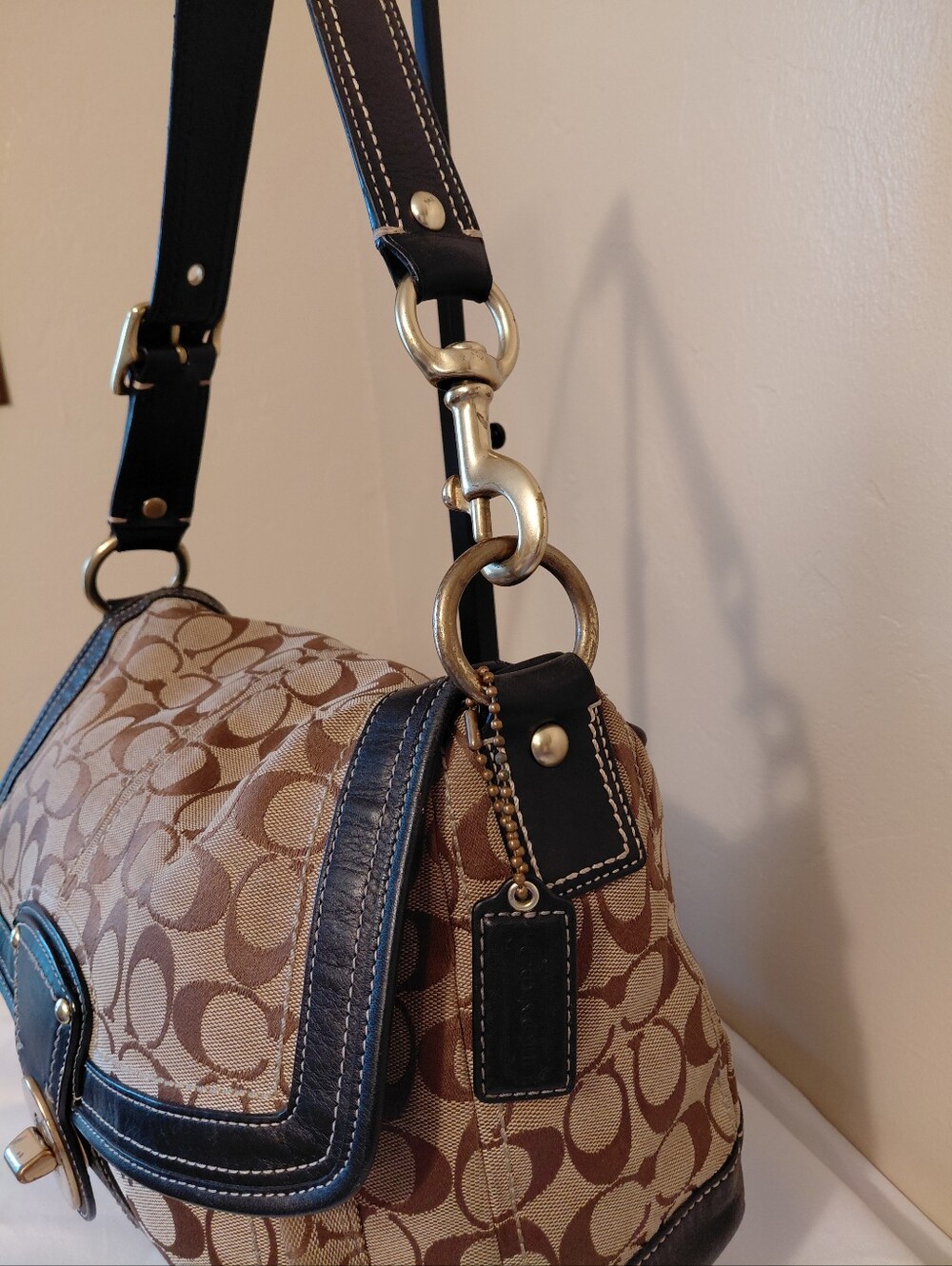 Coach Legacy Ali Signature Turnlock Shoulder Bag With COA - Picture 5 of 15